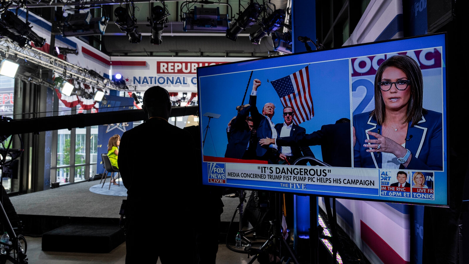In Trump s Battle With Murdoch Fox News Is A Complication The New York Times